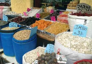 Levinsky market -Tel Aviv-nut sacks