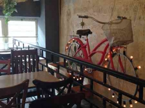Bicicletta -Garden Bar Tel Aviv - Bar