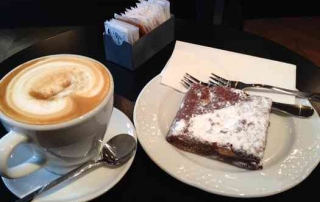 Tel Aviv Cafe & Coffee-Mae-Coffee & cake
