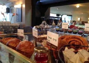 Tel Aviv Cafe & Coffee-Mae-cake display